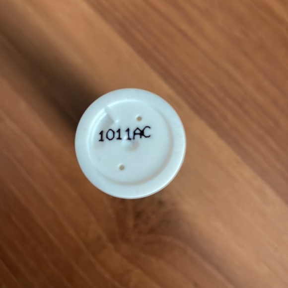 Drunk Elephant Protini Resurfacing Serum - Picture 4 of 6